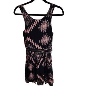 NWOT Topshop Petite Size 2 Degrassi Imogen Moreno Dress